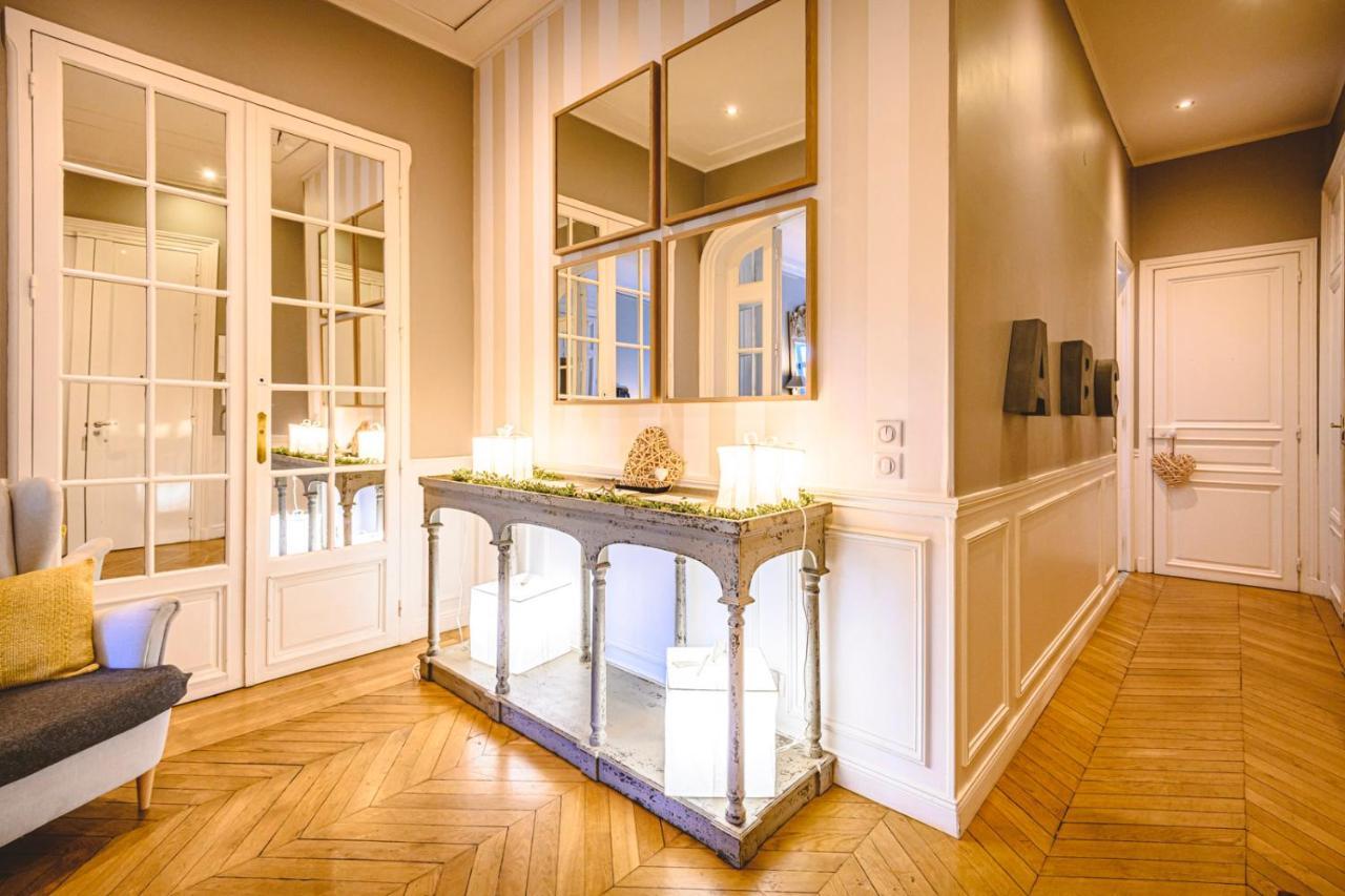 The Gorgeous Hyper Center Private Garden Apartment Reims Exterior foto