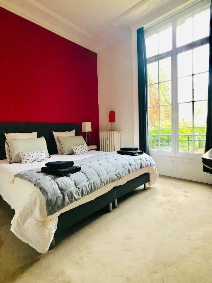 The Gorgeous Hyper Center Private Garden Apartment Reims Exterior foto